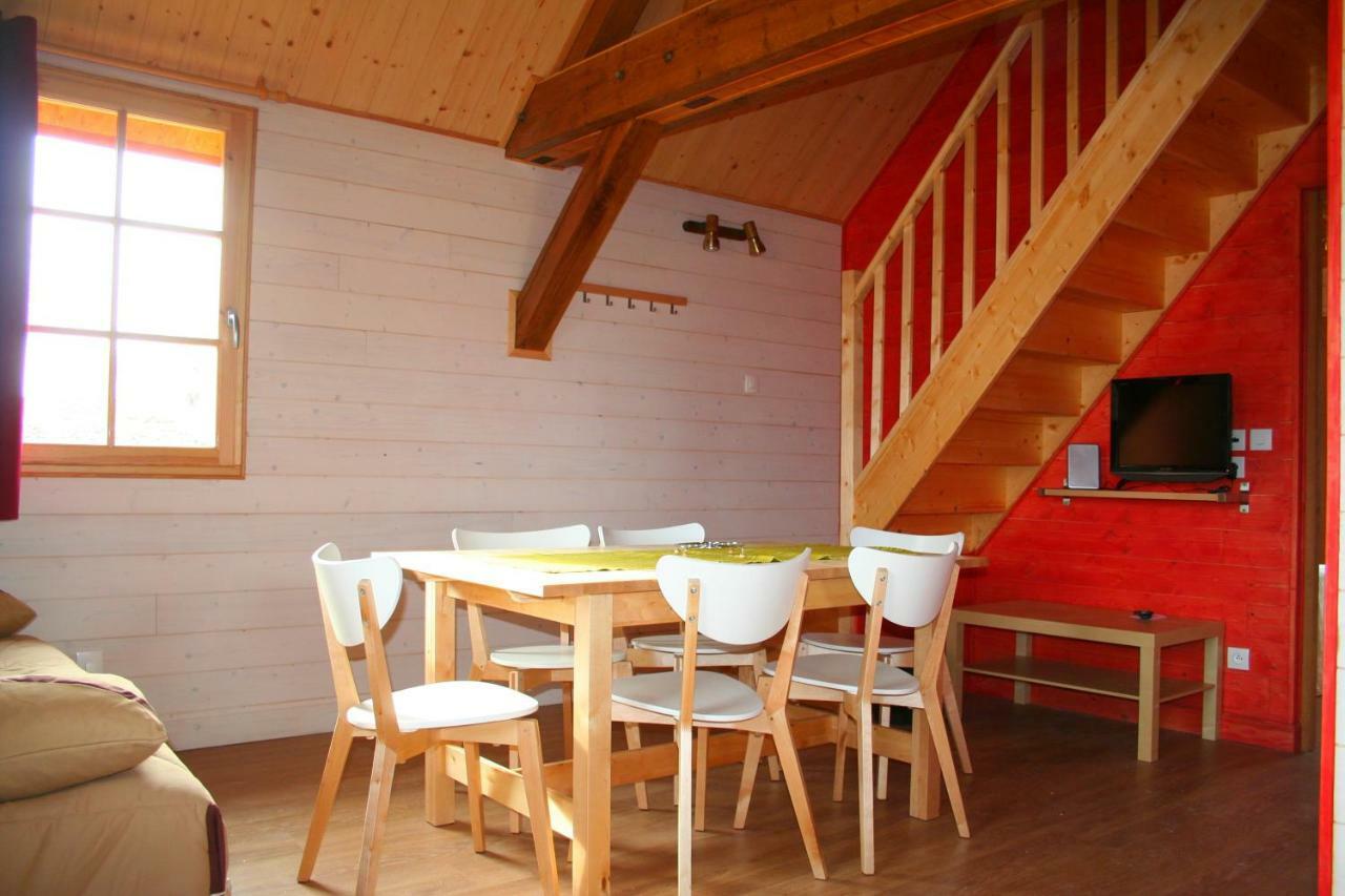 Le Hameau Des Grilles Saint-Fargeau (Yonne) Exterior foto